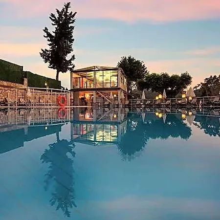 Ξενοδοχείο Meri Cedit